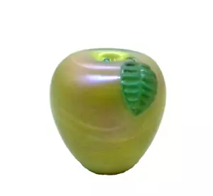 Grant Randolph Studios Aurene irisierende Kunst Glas Apfel Briefbeschwerer signiert 1981 - Bild 1 von 6