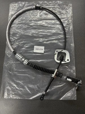 Cable de palanca de cambios de transmisión Toyota Tundra 33820-0C090 Foto 1 de 4