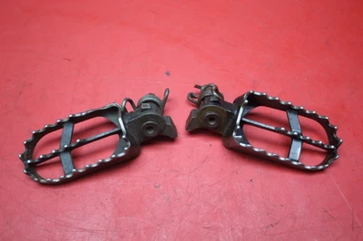 Yamaha Yz250f 2002 reposapiés izquierdo derecho clavijas  Foto 1 de 4