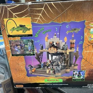 Lemax Creepy Barn Spooky Town Halloween Village Lighted 2005 RETIRED WORKS **** - Picture 1 of 15