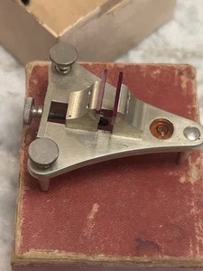 Strumento orologio vintage Levin orologiai poising ganasce rubino VG livello bolla + scatola - Foto 1 di 6