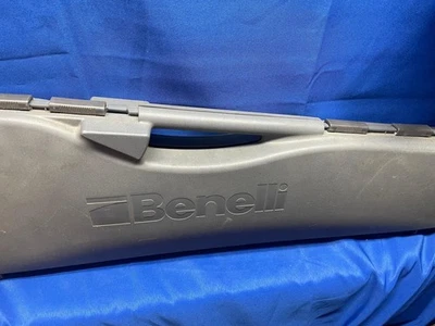 Estuche rígido para pistola Benelli Super 90, viene con estranguladores de 20 ga, llave, cuñas  Foto 1 de 4