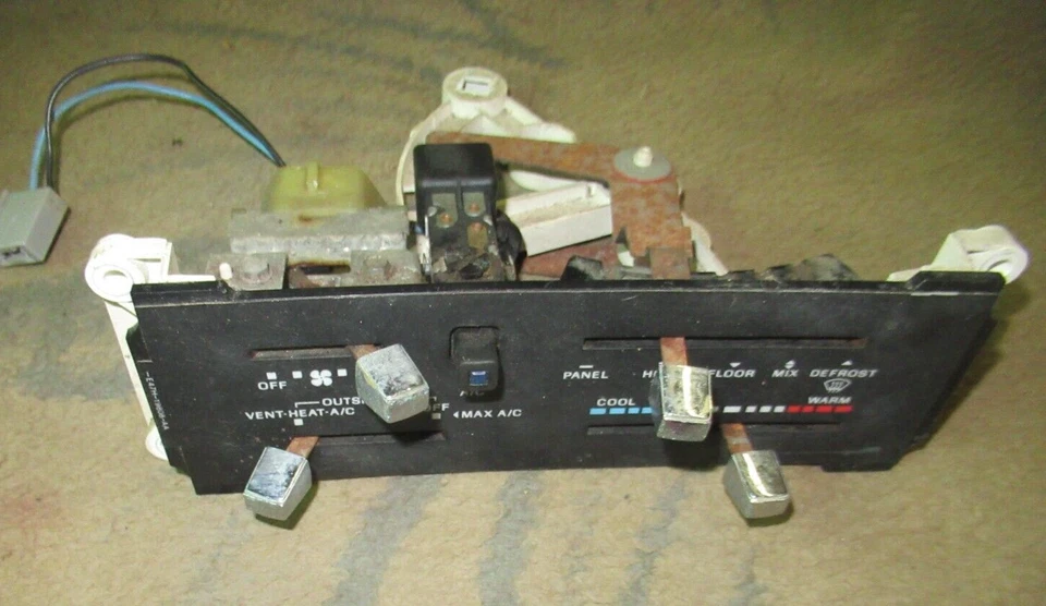 1987 1988 Ford Bronco II A/C Heater Climate Control - Image 1 of 1