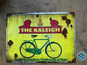 Letrero de taller retro Raleigh Cycles oxidado desgastado usado bicicleta bicicleta ciclista - Imagen 1 de 2