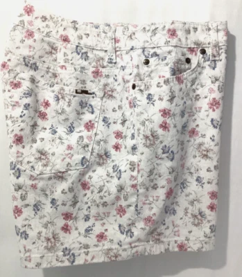 Женские шорты Lauren Ralph Lauren Jeans Co размер 16 белые 5 карманов джинсовая ткань с цветочным рисунком - Изображение 1 из 4