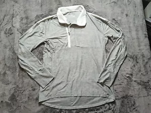 Under Armour Long Sleeve Loose Fit 1/4 Zip Thumb Holes Women's Size Medium, Gray - Picture 1 of 11