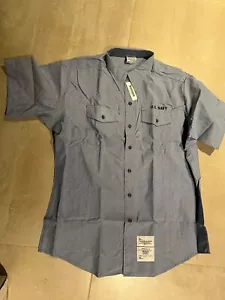 USN ,CHAMBRAY SHIRT,SHORT  SLEEVE, XXL, POLY /COTTON 1998 - Picture 1 of 4