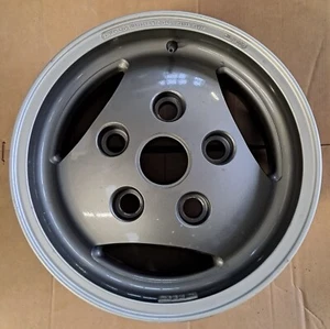 1 CERCHIO IN LEGA RANGE ROVER \ DEFENDER 7 X 16 " ET 33 ORIGINALE USATO NTC1346 - Picture 1 of 2
