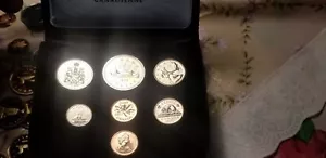 Canada 1977 Gem Mint Set. - Picture 1 of 1