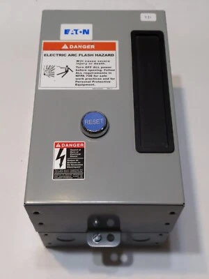 Стартер управления двигателем Eaton ECN0511AAA Freedom NEMA с кнопкой сброса - Изображение 1 из 4