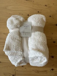Soglia Accogliente Coperta Letto in Ciniglia Bianca Completa/Regina Grande Lancio - Foto 1 di 4