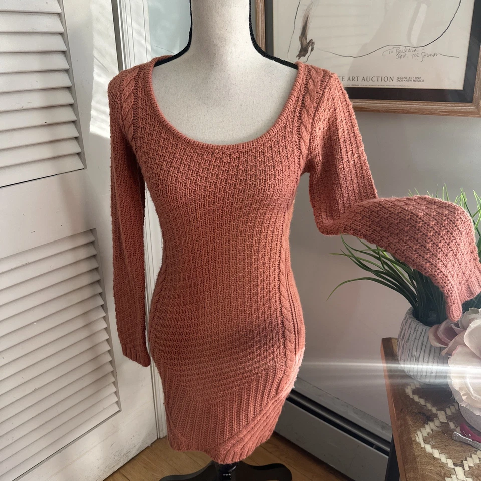Vestido Suéter Vintage CHARLOTTE RUSSE Pequeño Marrón Tejido Suave Retro Y2K Grunge Foto 1 de 4