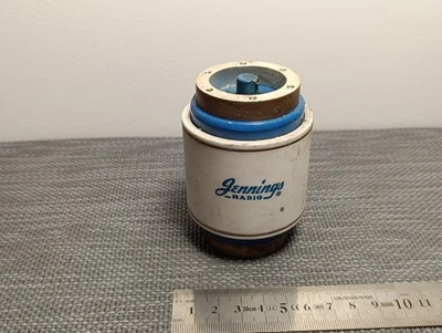 Condensador fijo Jennings CFEA-150 150 pF @ 20 kv aspiradora USADO CFEA 150 Foto 1 de 4