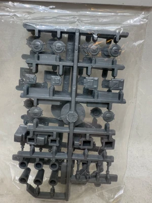 Walthers Scene Master Ho Scale Vintage Garbage Cans Pack of 20 Item 949-4127 - Image 1 of 4