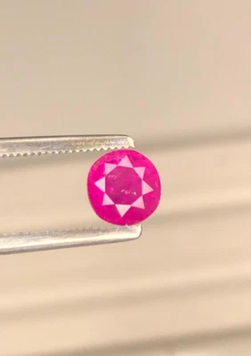 1.05 ct Top Quality Natural Ruby Loose Gemstone From Afghanistan - Image 1 of 4