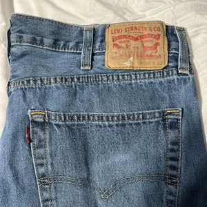 Levi's 550 Relaxed Jeans 38x32 sitzt an der Taille locker durch den Oberschenkel Neu mit Etikett - Bild 1 von 13