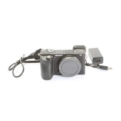 Sony Alpha 6500 + Nur 780 Auslösungen + TOP (277978) - Bild 1 von 4