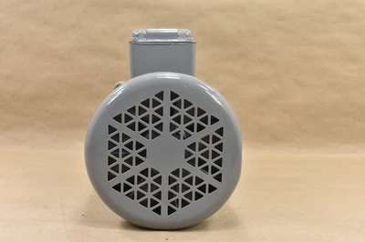 Boston Gear FYTF-B, 3 Phase Motor, 1/2 HP, 575 V, 1725 RPM, 60 HZ - Image 1 of 4