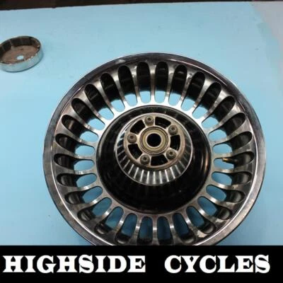 1187 11 LLANTA TRASERA HARLEY-DAVIDSON ELECTRA GLIDE 16X5,00 28 RADIOS  Foto 1 de 4