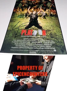 WILLEM DAFOE SIGNED PLATOON 8X10 PHOTO W/PROOF W/COA PSA AUTHENTIC GUARANTEE - Picture 1 of 3