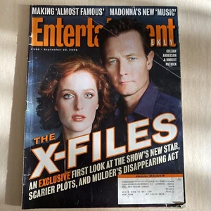 Entertainment Weekly Magazine #560 The X-Files Gillian Anderson / Robert Patrick - Bild 1 von 4