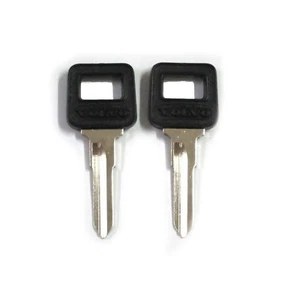 2PCS VOLVO KEYS BLANK FOR 740 760 780 240 DL GL 960 940 GLE 008 FREE SHIPPING - Picture 1 of 4
