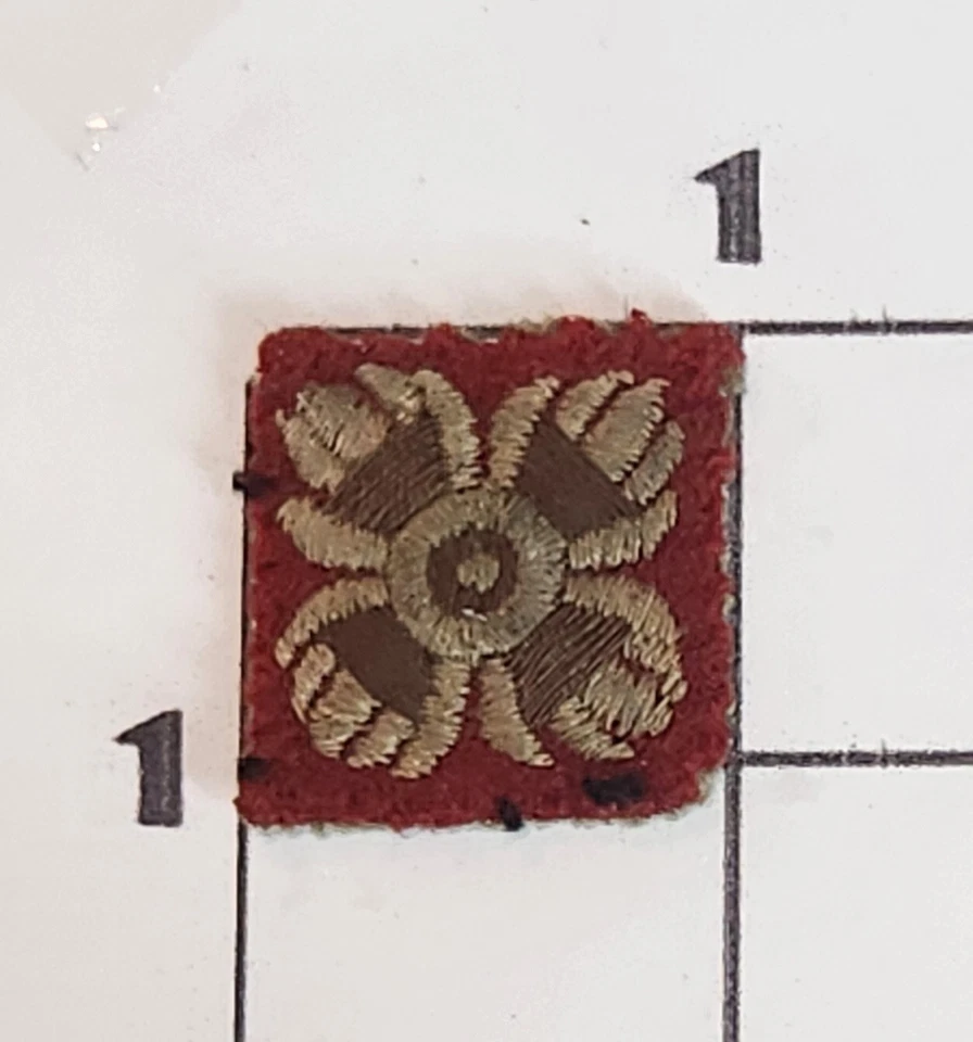 Red Pip Cloth Vintage Canada Canadian Military Rank Sew On Patch - Image 1 of 1