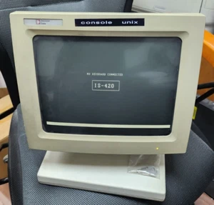 Decision Data IS-420 DSM 1427 P UNIX Console Terminal with Client Terminal +keys - Picture 1 of 8