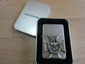 Reichsadler protección fronteriza aduanera CE cruz de hierro encendedor gasolina Wehrmacht Segunda Guerra Mundial Segunda Guerra Mundial Segunda Guerra Mundial - Imagen 1 de 1