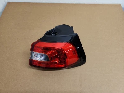 2014-2018 Jeep Cherokee Tail Light Brake Lamp Right RH 68102906AF OEM #H466 - Image 1 of 4
