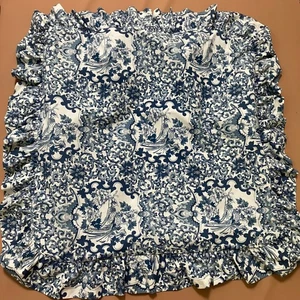 Ralph Lauren Pillow Euro Sham Tamarind Porcelain Blue White Floral Toile Ruffle - Picture 1 of 9
