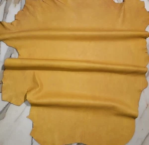 LEDER TIP 39150-B Lederreste, 1 Lederhaut 0,6mm, dottergelb nappa - Picture 1 of 2