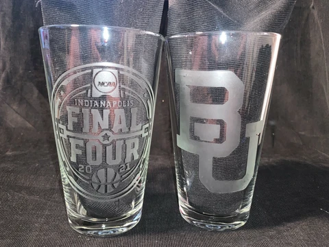 2021 FINAL FOUR CONTENDER BAYLOR BEARS ETCHED 16 oz PINT GLASSES (2) NEW Cover