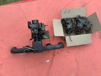 Pontiac da década de 1940 6 cilindros. Coletor de admissão, 3 carburadores’s - Imagem 1 de 4