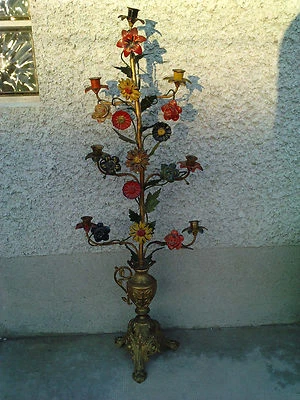 ancien candelabre eglise fleurs laiton bougeoirs chandelier  - Photo 1/4