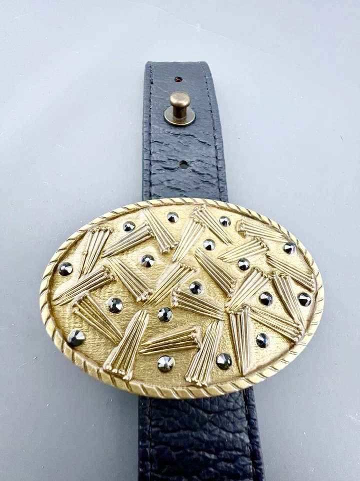 Pulsera CuffEnvy cuero negro latón Foto 1 de 4