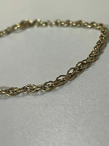 Brazalete de eslabones torcidos de cuerda de oro amarillo de 9 quilates con sello de colección 18,5 cm/7,283" - Imagen 1 de 14