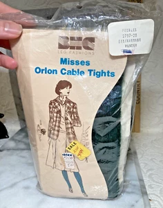 Vintage Womans 1970s Hunter Green Orlon Cable Knit Stretch Tights size average. - Picture 1 of 5