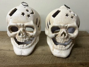 Skull Candle Votive Tea Light Holder Set Of 2 Ceramic Halloween - Picture 1 of 4