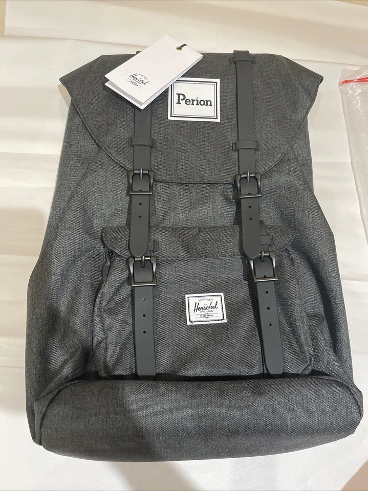 Herschel Little America Backpack W Laptop Sleeve Black Crosshatch/black Mid Volu