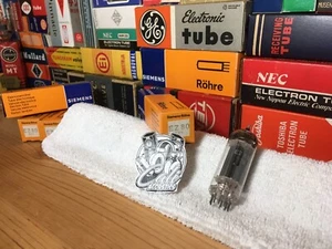 1 x NOS EZ80 6V4 Siemens Germany + OEBox ~ VintageRectifierAudioTube + Free Ship - Picture 1 of 10