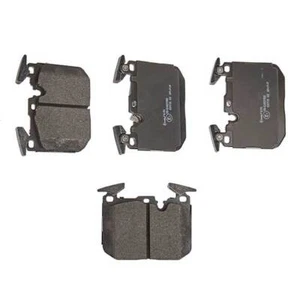 Brembo P06096 Front Brake Pad Set 4x Pads Prepared For Wear Indicator Braking - Picture 1 of 9