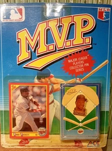 Vintage KIRBY PUCKETT, MVP baseball card, MINNESOTA TWINS w/Collectible Pin,1990 - Picture 1 of 5