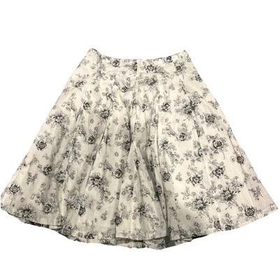 JKLA California Y2k Size Medium White/ Black Cotton Fairy  Floral Skirt Side Zip - Image 1 of 4
