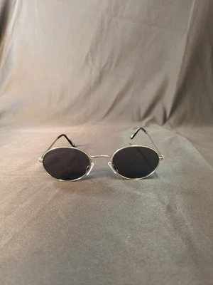 H&M Silver Metal Sunglasses Round Full Rim Black Lens 09768 Used - Image 1 of 4