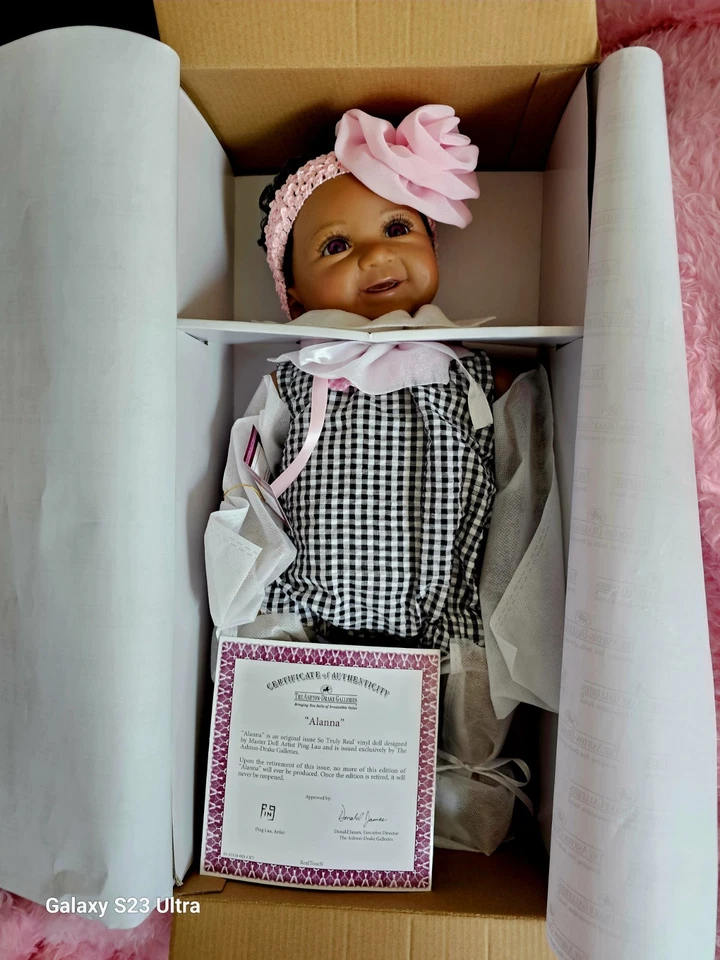 *NIB* Ashton-Drake "Alanna" - Third Annual Photo Contest Winner with COA - Image 1 of 4