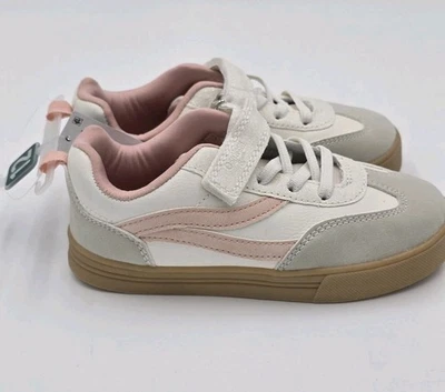 NUEVAS ZAPATILLAS INFORMALES PARA NIÑAS PEQUEÑAS TALLA 12 OSH KOSH B'GOSH Foto 1 de 4