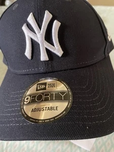 New Era 9Forty New York Yankees Hat Cap Baseball Adult Adjustable Color Navy - Picture 1 of 3