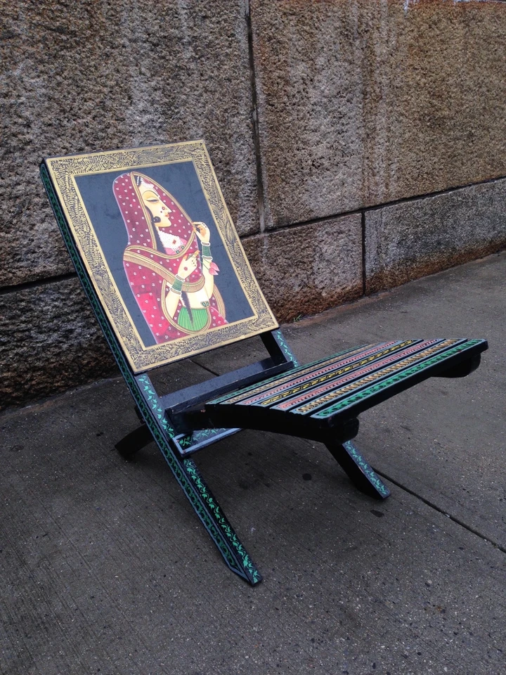 INDIA Artesanal/Pintada Decorativa Precioso Arte Madera Silla Plegable/Chaise Foto 1 de 4