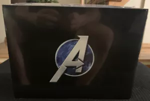 Marvel's Avengers Earth's Mightiest Collector's Edition Xbox One IN HAND BNIB - Picture 1 of 6